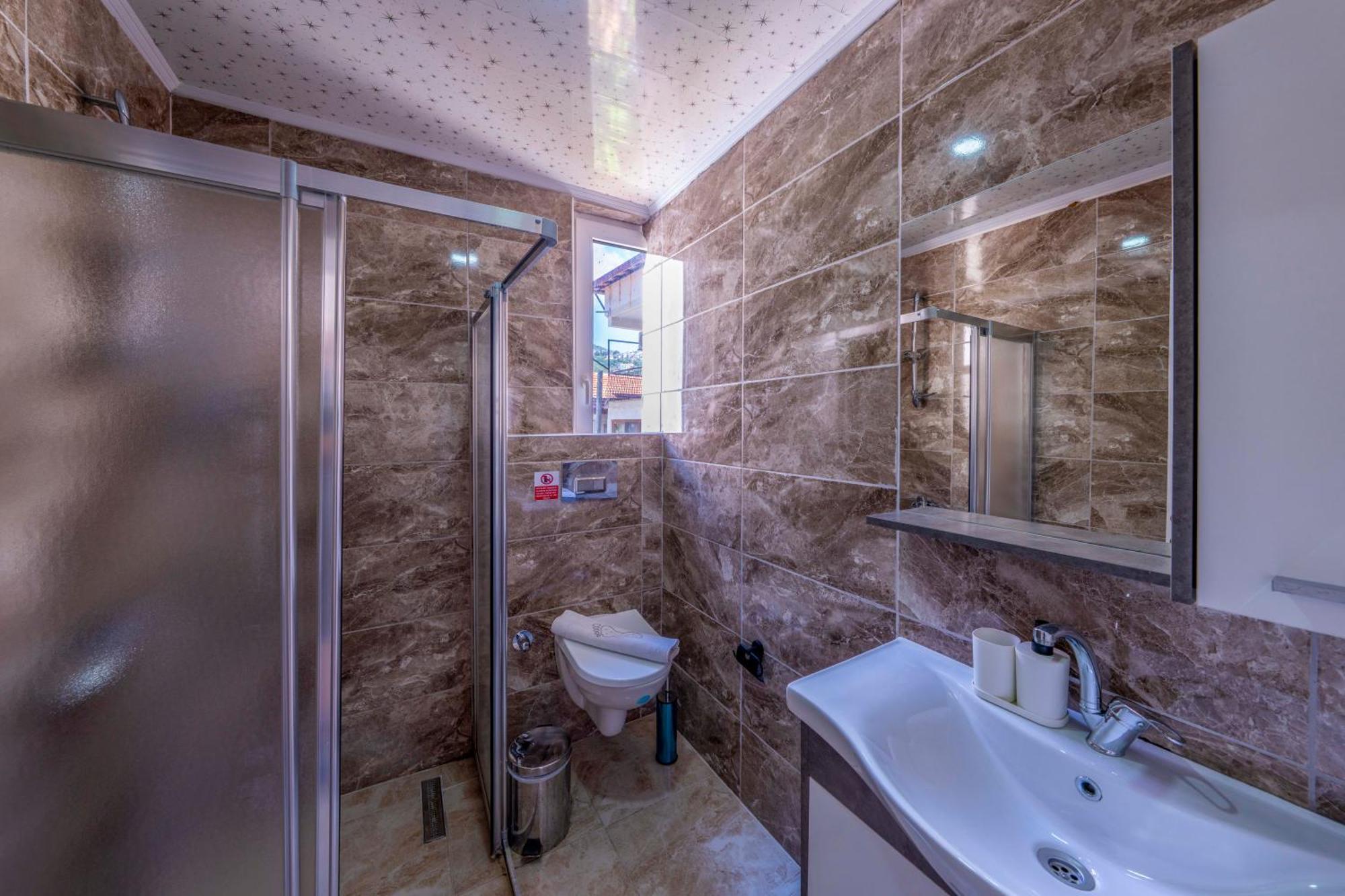 Larex Otel Kaş Exteriör bild