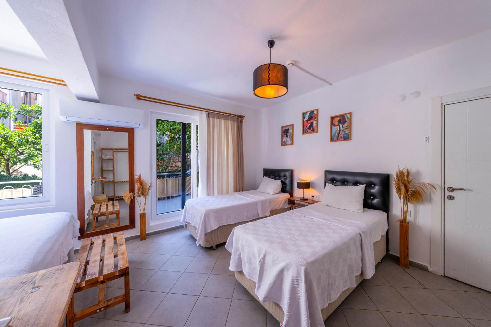 Larex Otel Kaş Exteriör bild