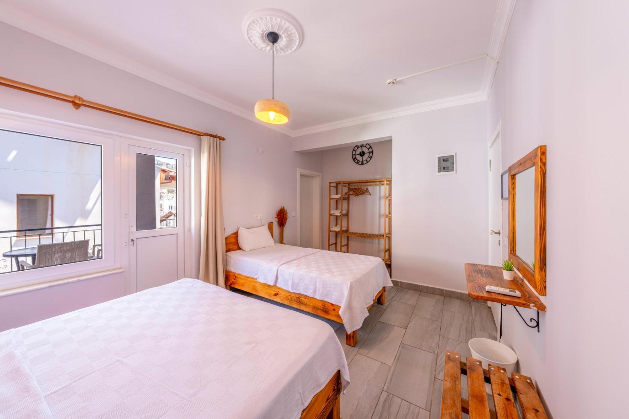 Larex Otel Kaş Exteriör bild