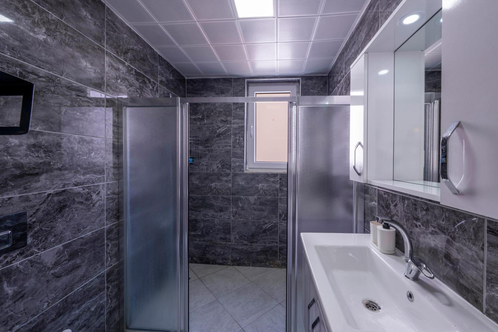 Larex Otel Kaş Exteriör bild